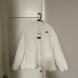 Nike Women's Classic White Puffer Coat